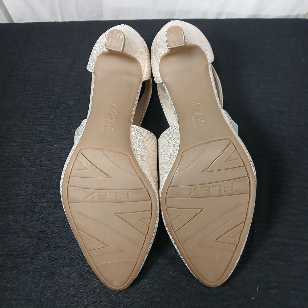 Lifestride Giovanna 2 Shimmering Gold Heels Women's Sz 8 Cut Out Pumps - Picture 5 of 11